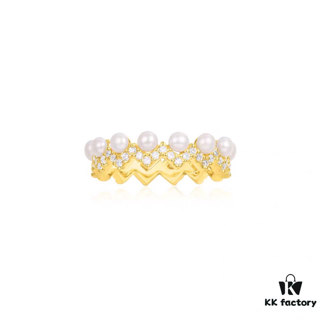 APM Monaco Pearl Wave Ring, Vintage-Inspired Fashion Statement, Trendy and Versatile Jewelry for Women