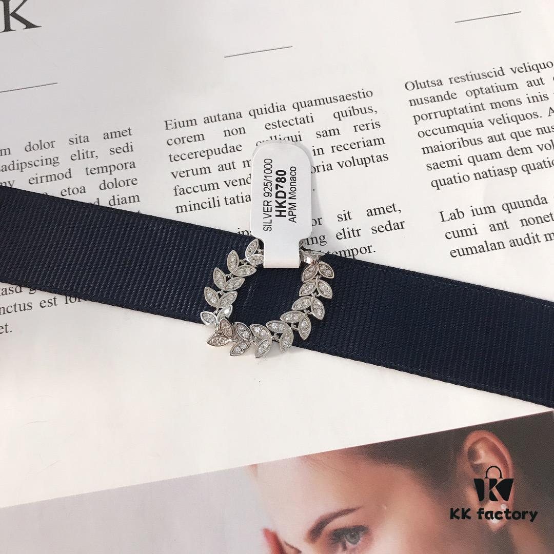 APM Monaco Palm Leaf Ring for Women, Flexible Ring, Elegant Design for Dinner Parties, Annual Events, Romantic Couples, Index Finger Style