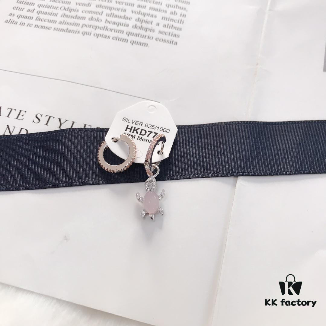 APM Turtle Earrings 8655075