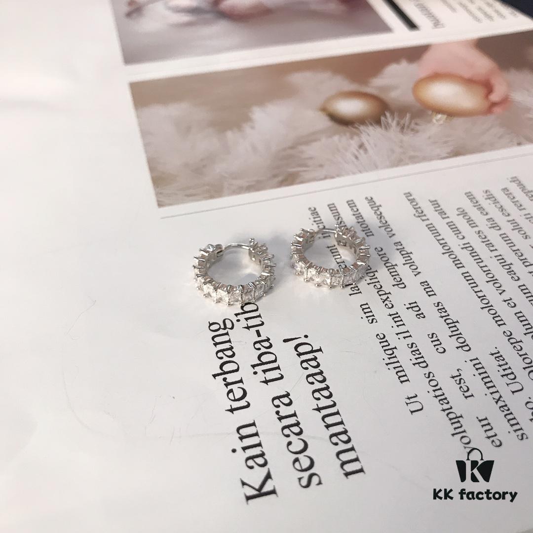 APM Monaco Rectangular Crystal Earrings for Women, Minimalist Fashion Drop Earrings, Elegant Jewelry