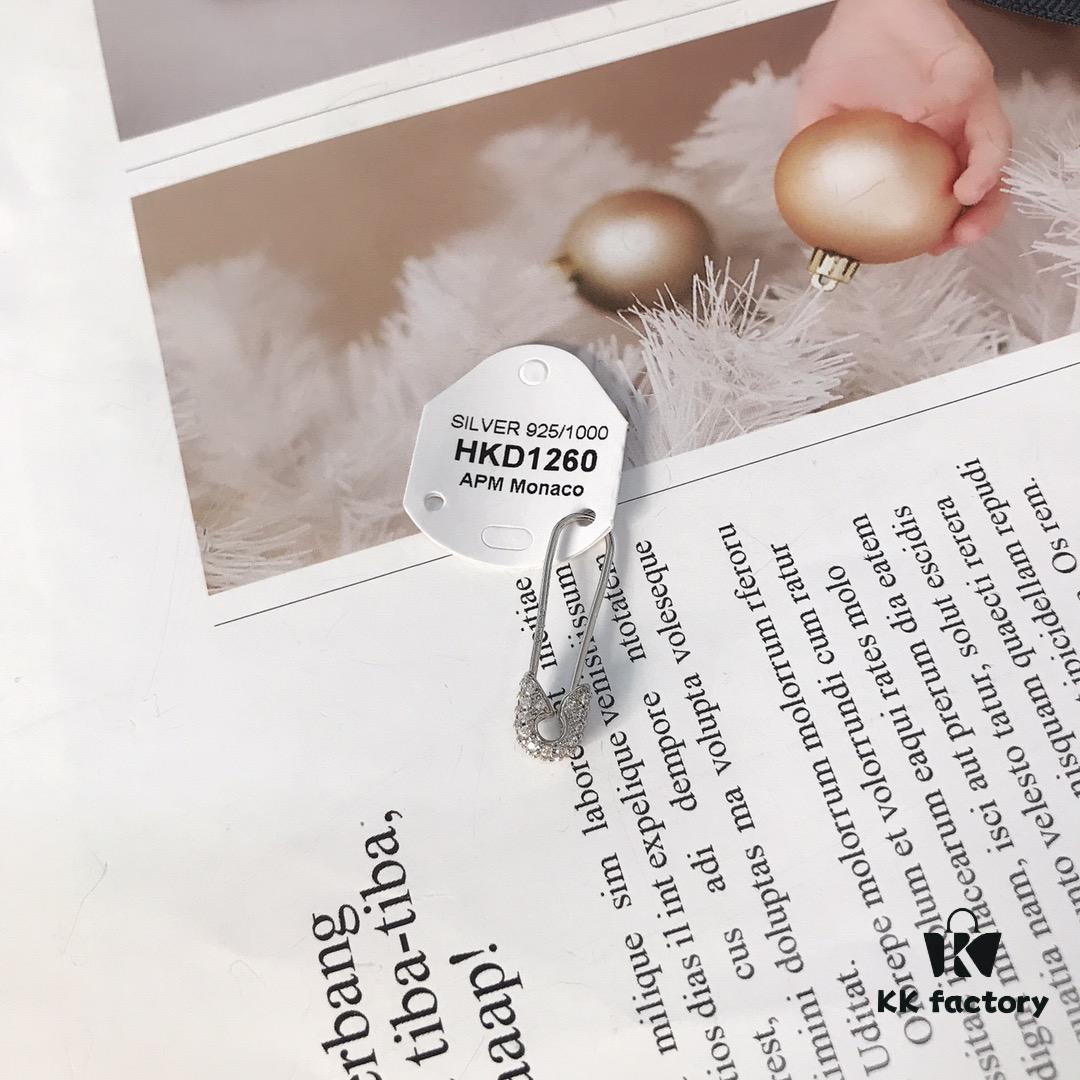 APM Monaco Pin Stud Earrings, Fashionable and Minimalist Design, Elegant and Versatile Small Exquisite Women's Style