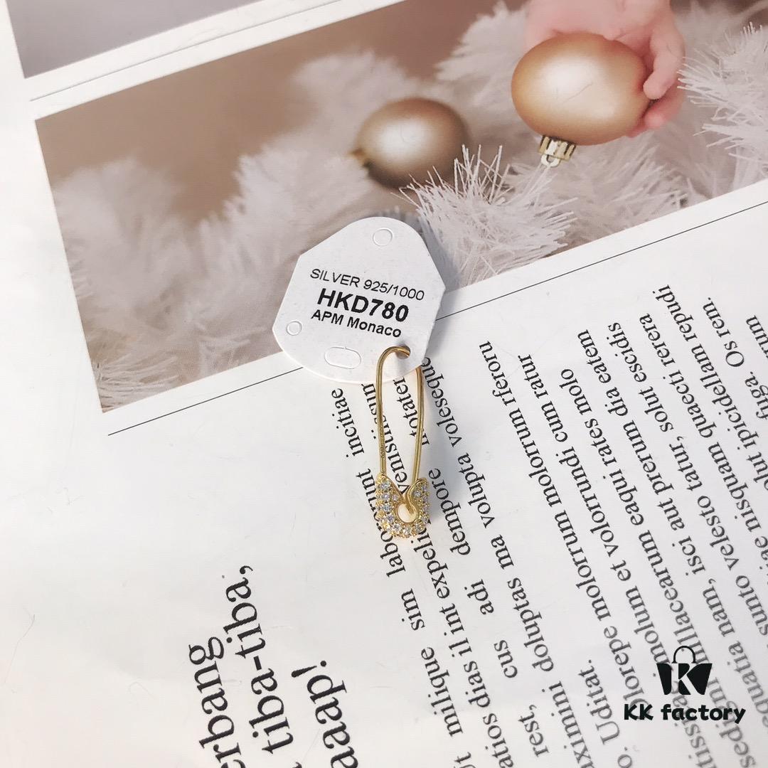 APM Monaco Pin Stud Earrings, Fashionable and Minimalist Design, Elegant and Versatile Small Exquisite Women's Style