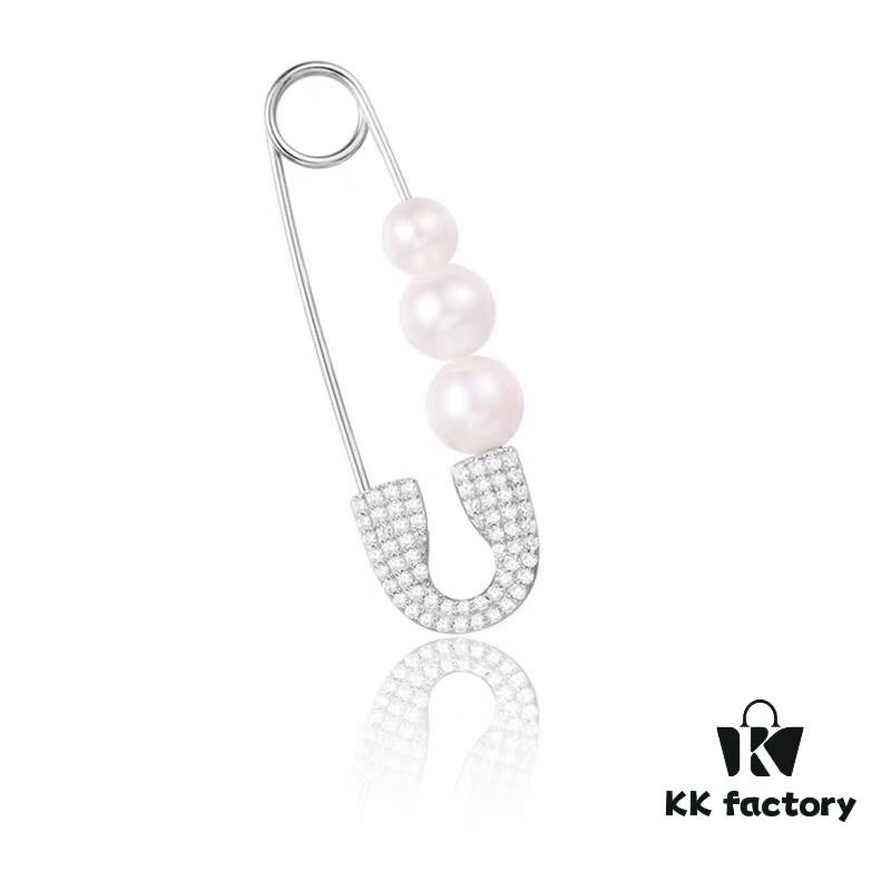 APM Monaco Pearl Pin Earrings, Stylish and Versatile Fashion Design, Wearable in Multiple Ways