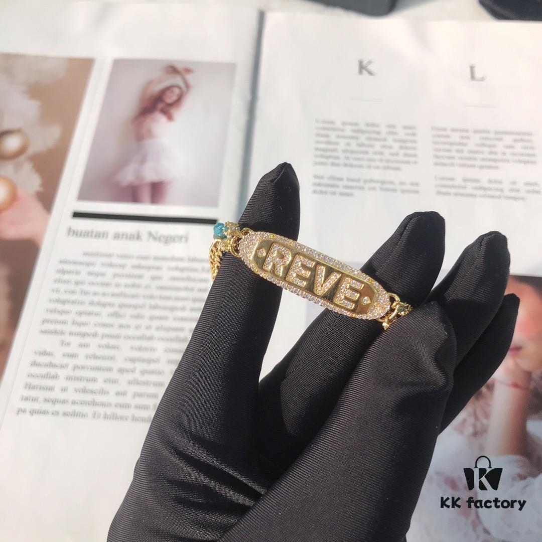 APM Monaco Letter Bracelet, Stylish and Minimalist Fashion Design for Women, Versatile and Elegant Accessory 8636110