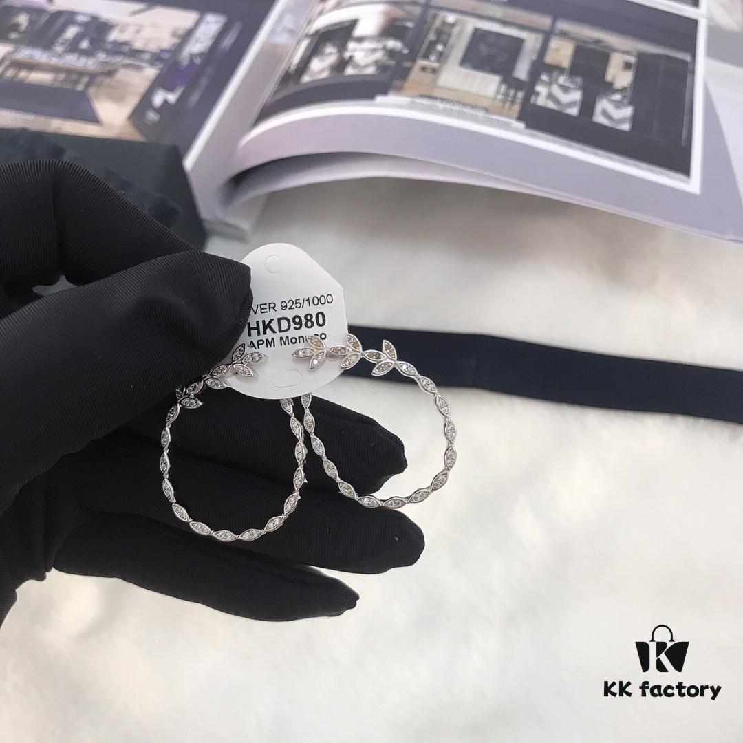 APM Monaco Open Circle Flower Earrings for Women, Elegant and Minimalist Leaf Studs, Fashionable Jewelry