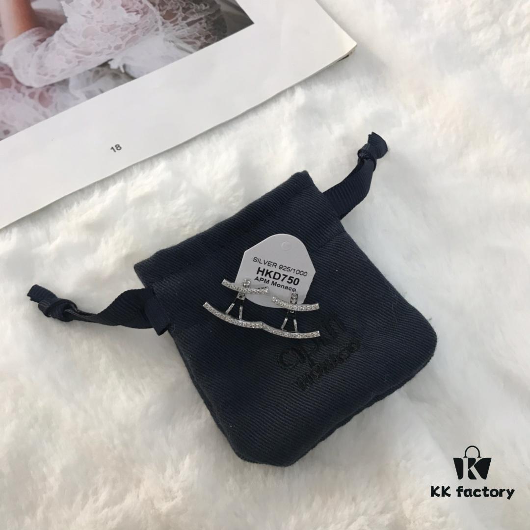 APM Monaco Smile Necklace and Stud Earrings Set