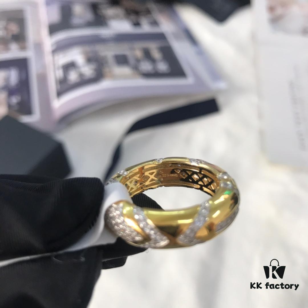 APM Monaco Colorful Tribal Ring, Stylish and Fashionable Multi-match Design for Women