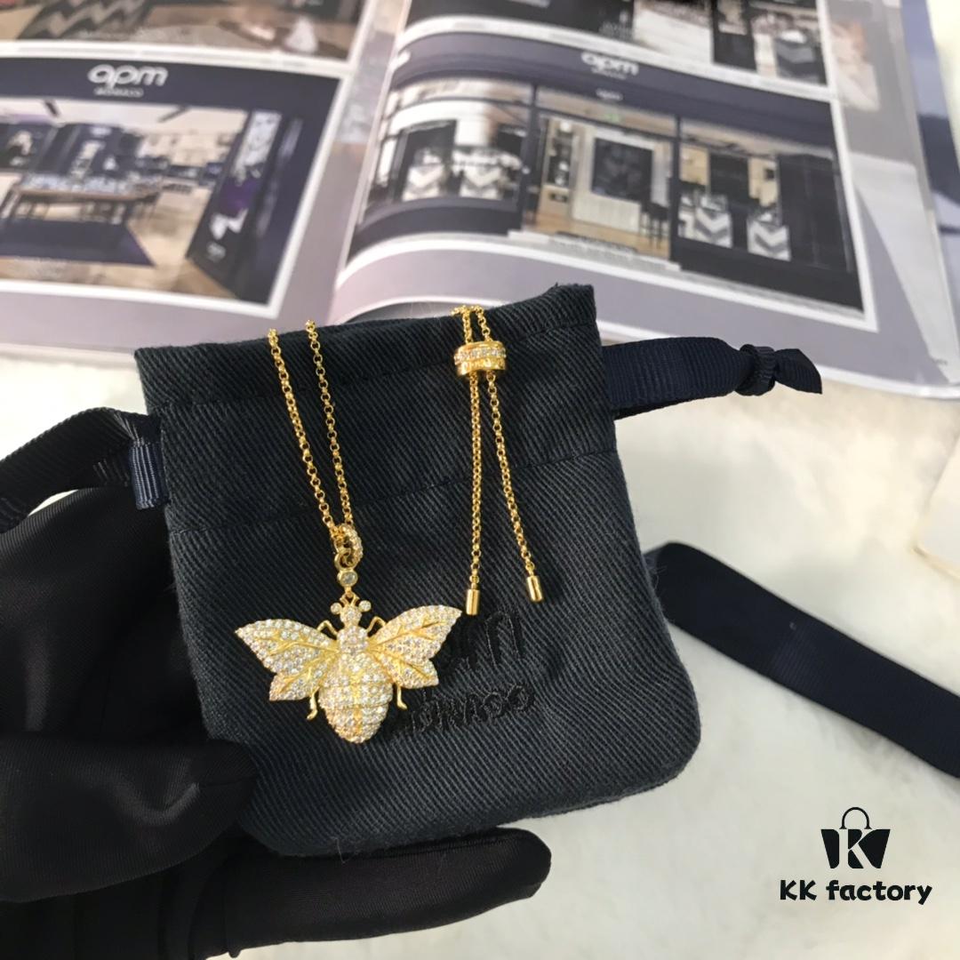 APM Monaco Bee Necklace and Stud Earrings – Original Set, New Release, Stylish and Trendy, Vintage INS Fashion, Versatile Design