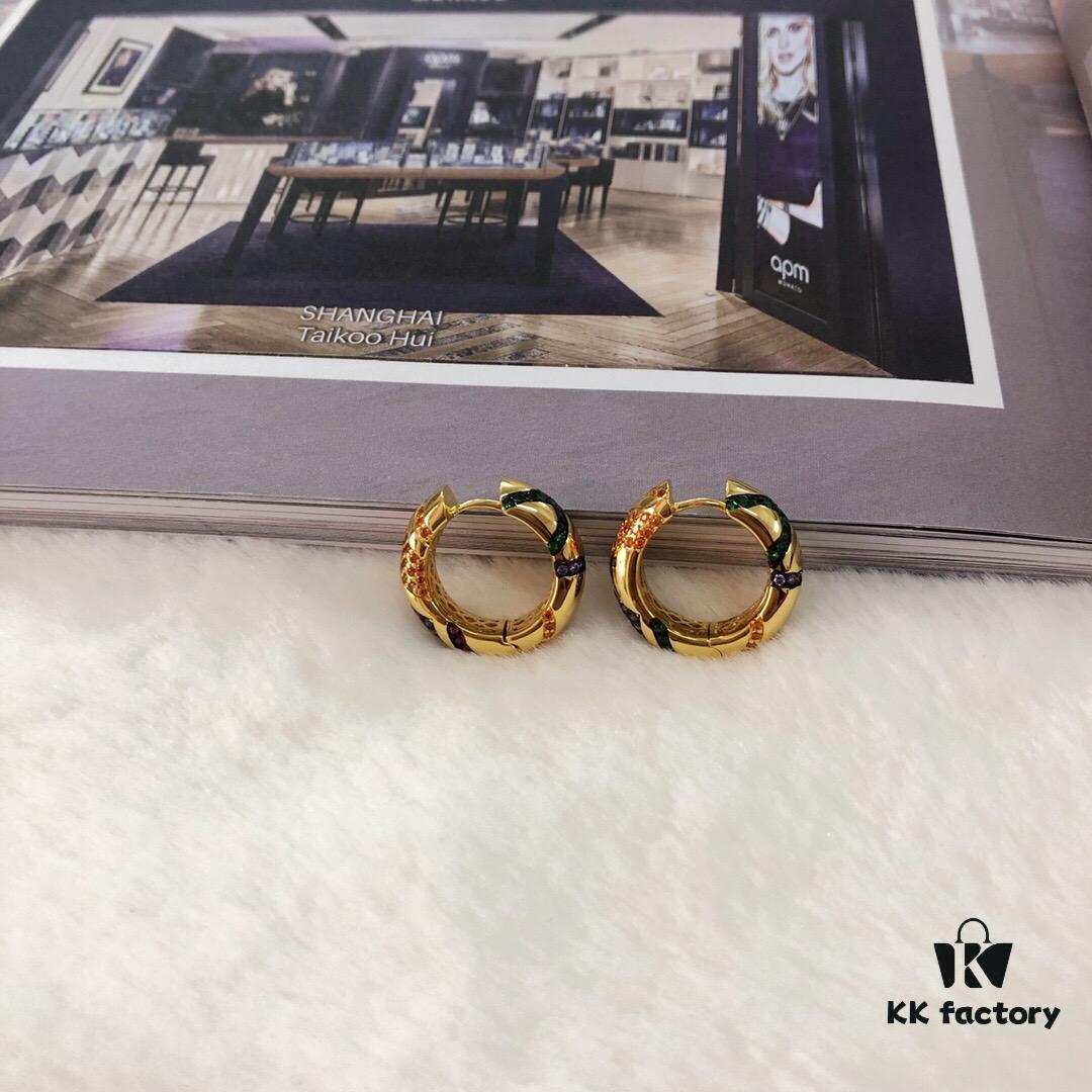 APM Monaco Colorful Small Earrings for Women, Stylish and Elegant Geometric Design, Delicate Hoop Earrings