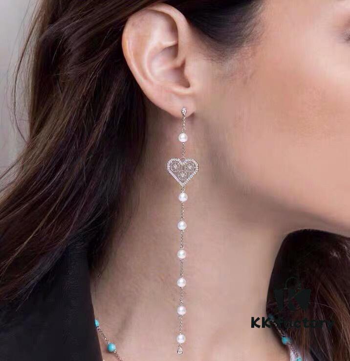 APM Monaco Single Heart Turquoise Earring - Stylish and Trendy Fashion Accessory