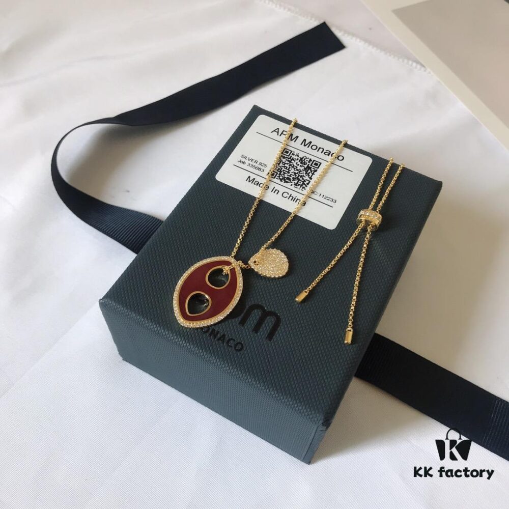 APM Monaco Vintage-Style Enamel Necklace, New Arrival with Unique Design, Perfect Gift for Fall and Winter