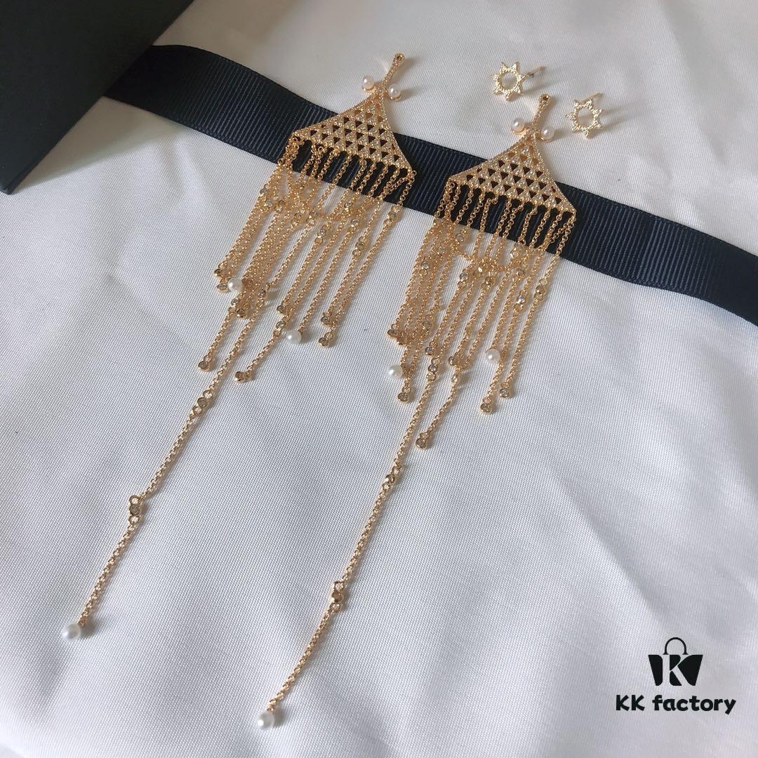 APM Monaco Triangle Tassel Earrings, Stylish and Trendy Women's Jewelry, Perfect Gift Choice