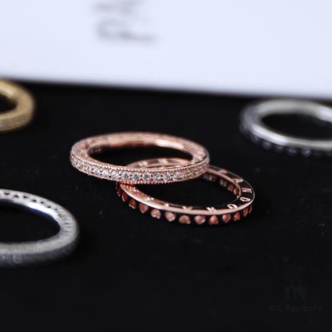 If PAND//ORA Bracelets Represent Memories of the Past, Then Rings Symbolize the Brilliance of Present and Future