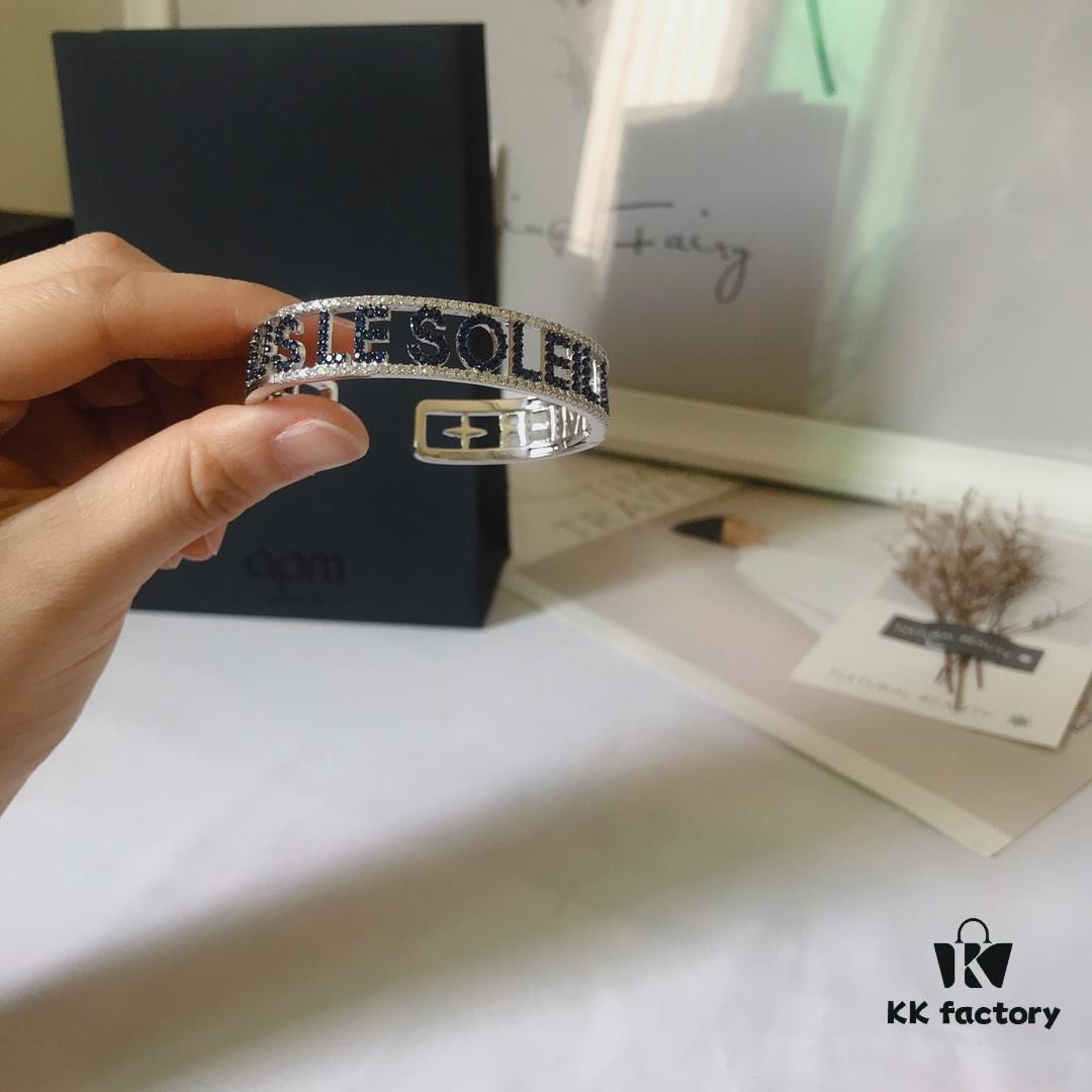 APM Monaco Letter Bracelet, Stylish and Minimalist Design, Versatile and Elegant, Ideal Gift Choice