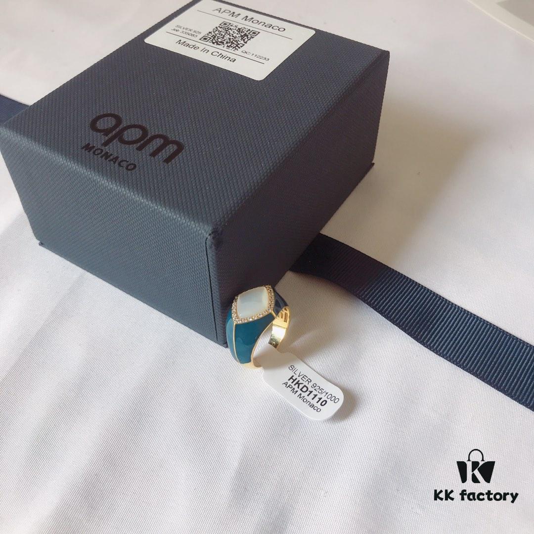 APM Monaco White Shell Ring, Fashionable Vintage Style, Trendy and Versatile Design, Perfect Gift Choice