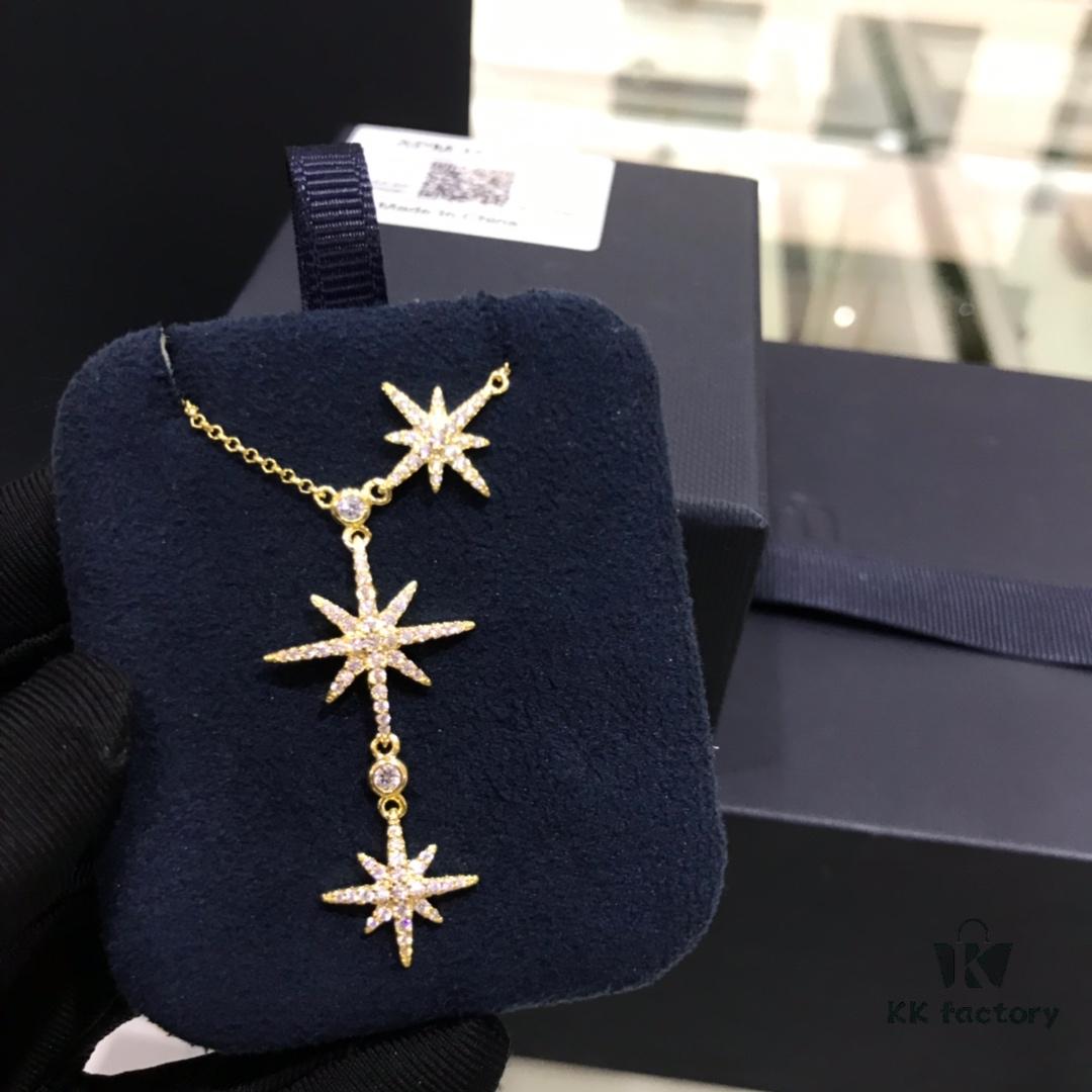 APM Monaco Hexagram Necklace with Crystals, Triple and Double Shooting Stars Pendant, Delicate Collarbone Chain, Elegant and Minimalist Design, Versatile and Stylish
