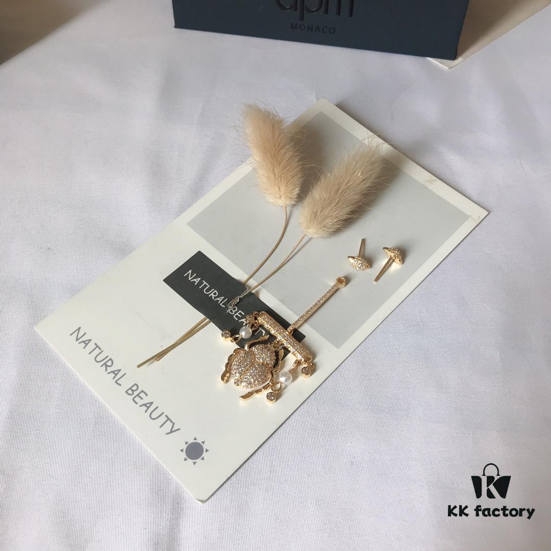 APM Monaco Gold-Tone Scarab Asymmetrical Earrings for Women, Pearl Earrings, Vintage Style Dangle Earrings