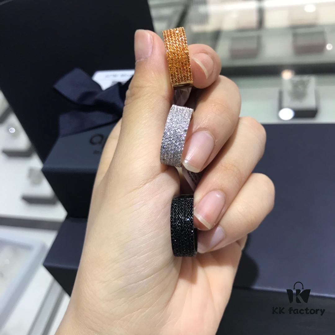 APM Monaco Black Silver Yellow Diamond-Encrusted Ring, Wide Band Minimalist Fashion Ring, Unisex Cool and Stylish, Trendy Korean Style, Versatile Design