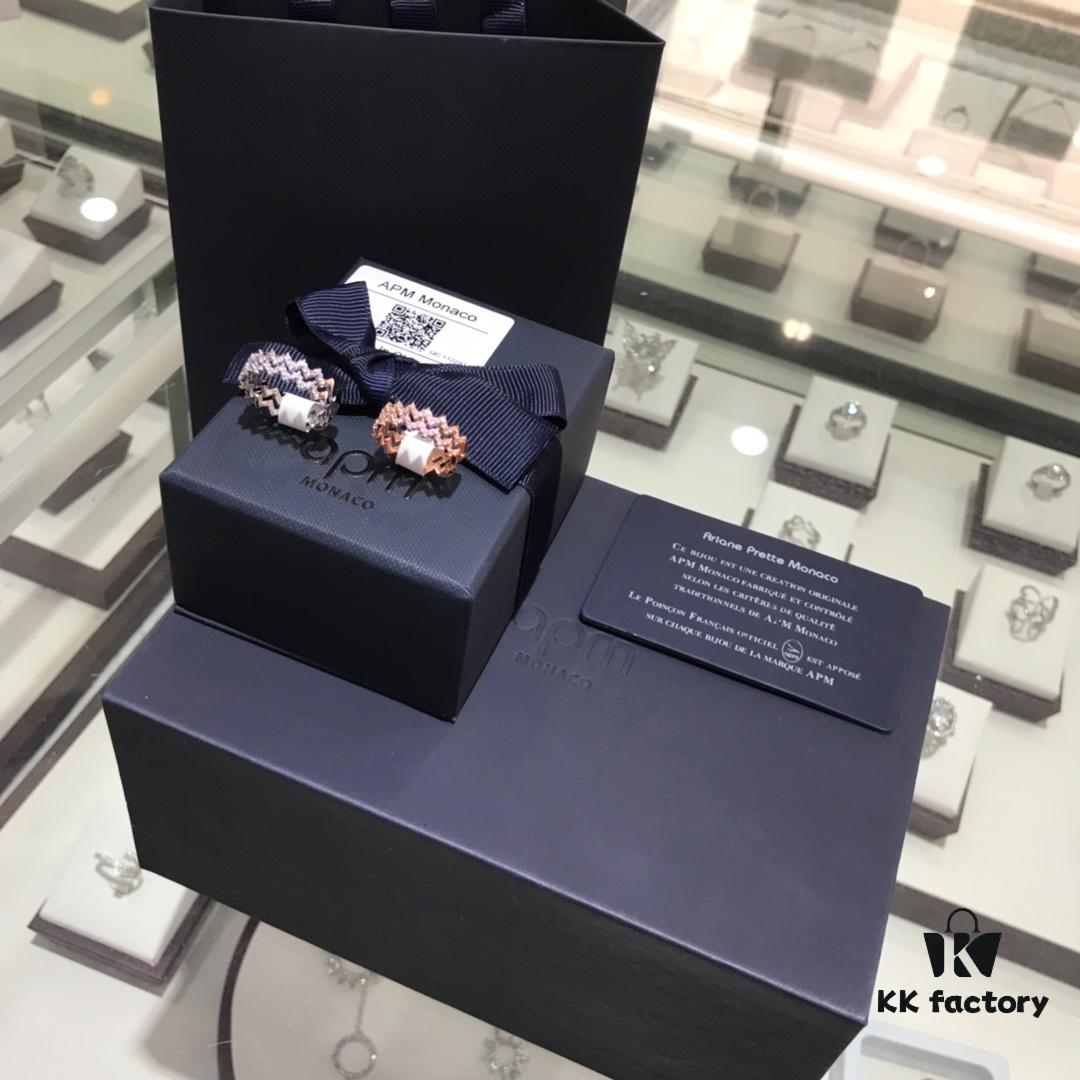 APM Monaco Double Row Zigzag Ring for Women, Minimalist and Exquisite Luxury Design