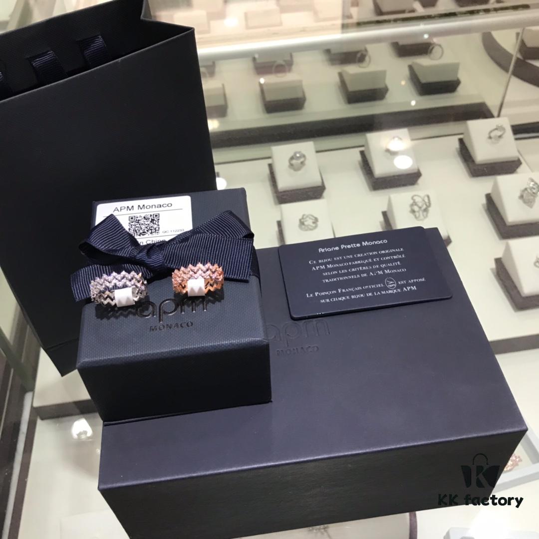 APM Monaco Double Row Zigzag Ring for Women, Minimalist and Exquisite Luxury Design