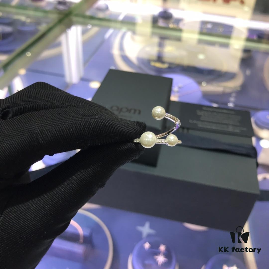 APM Monaco Pearl Ring for Women, Sterling Silver Index Finger Adjustable Open Ring, Vintage and Elegant Design