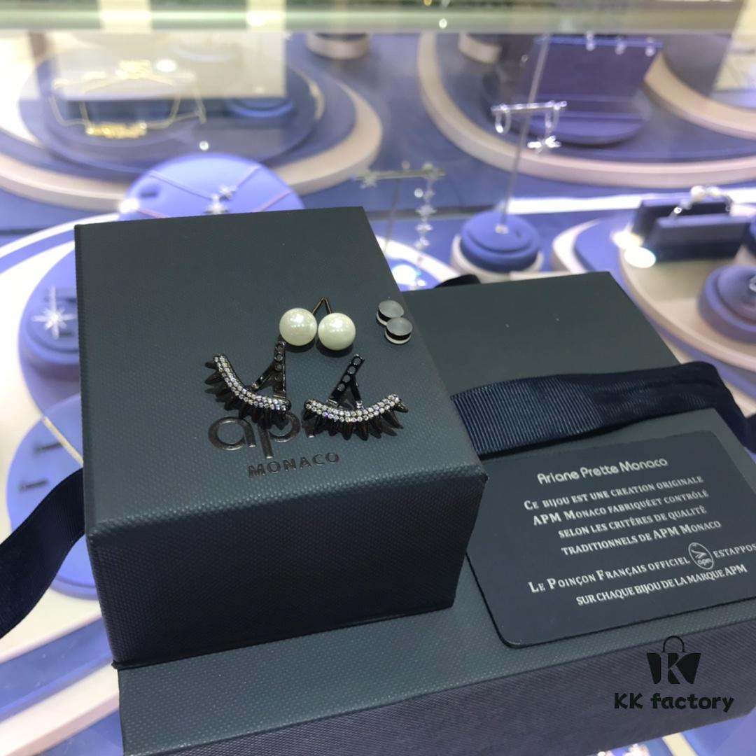 APM Monaco Crystal-Encrusted Zigzag Eyelash Stud Earrings with Freshwater Pearl, Detachable Two-Way Design