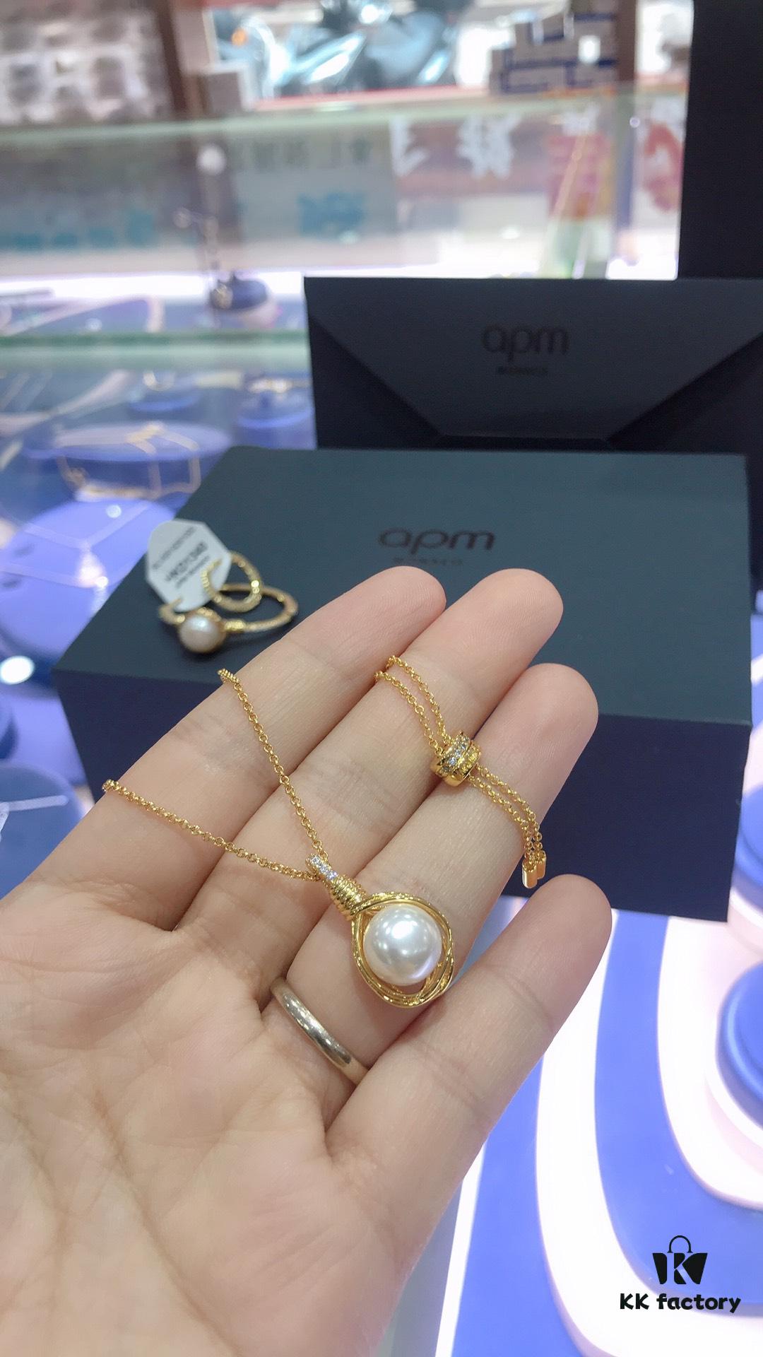 APM Monaco White Pearl Collection Necklace 0668085 Ear Drops 0668085