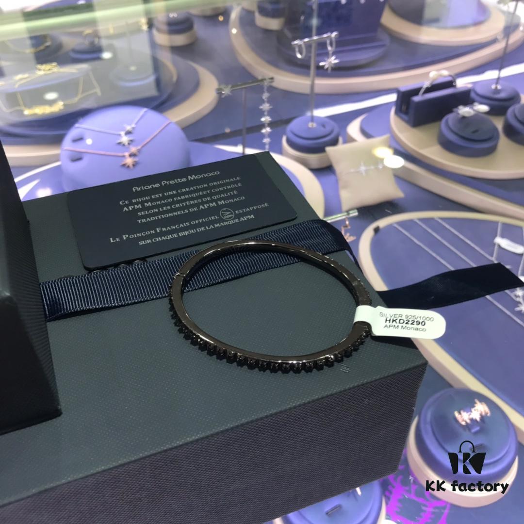 APM Monaco Gear Bracelet, Stylish and Minimalist Ins Style, Versatile and Elegant, Perfect Gift for Girlfriend or Lover