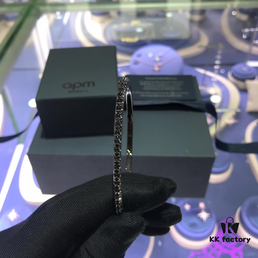 APM Monaco Gear Bracelet, Stylish and Minimalist Ins Style, Versatile and Elegant, Perfect Gift for Girlfriend or Lover