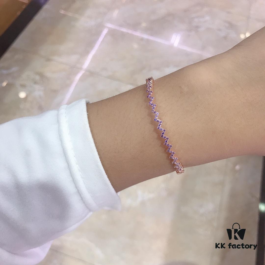 APM Monaco Purple Zircon Wave Bracelet, Minimalist and Stylish, Ins-style Fresh and Versatile Design