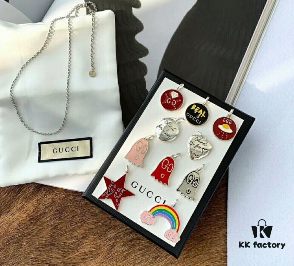 Gucci Ghost Pink Enamel Pendant, Comes with Accessory Box and Dust Bag, Includes 925 Silver Chain, Reversible Design, Excellent Condition, Rare Color from Official Stores, Logo Features the Ghost's Eyes, Soft Pink Tone, Subtle Without Oversized G Logo, Stylish and Versatile Design