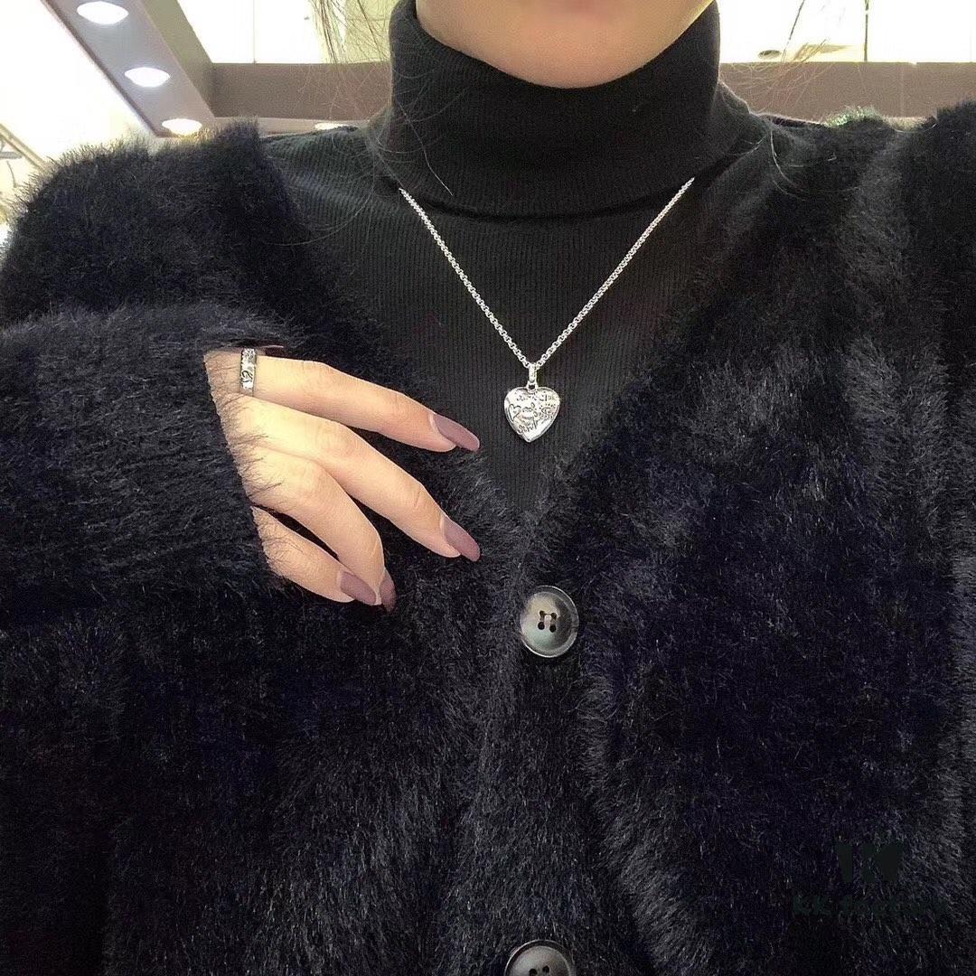 Sterling Silver Material 👐🏻 😇 Gucci Autumn-Winter Collection 'Blind for Love' Floral and Bird Series Accessory