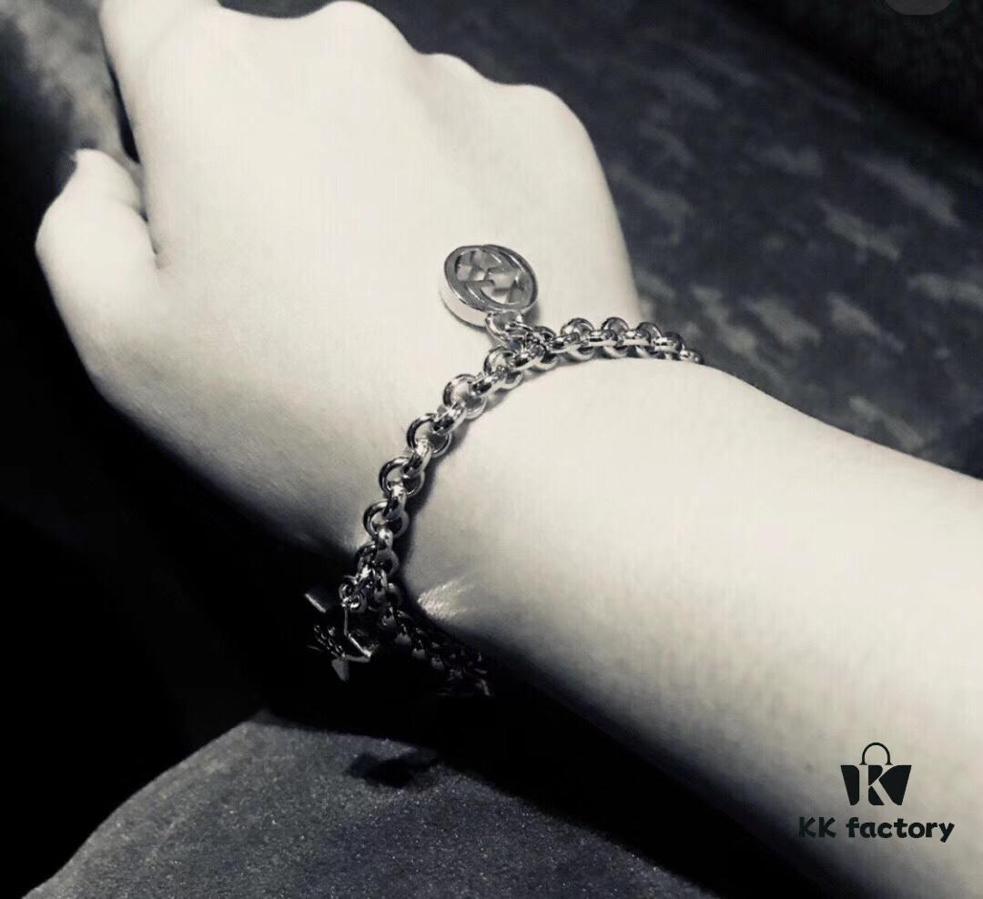 Gucci Tassel Double G Bracelet