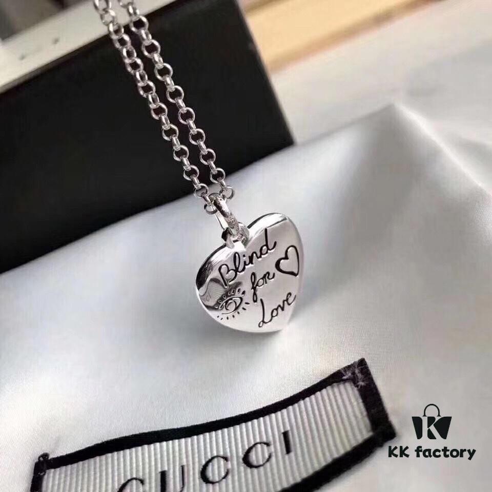 Xiaohongshu Viral Hit! Upgraded High-End Quality Gucci 'Love Fearless' Double-Sided Pattern Bird Flower Couple Necklace
