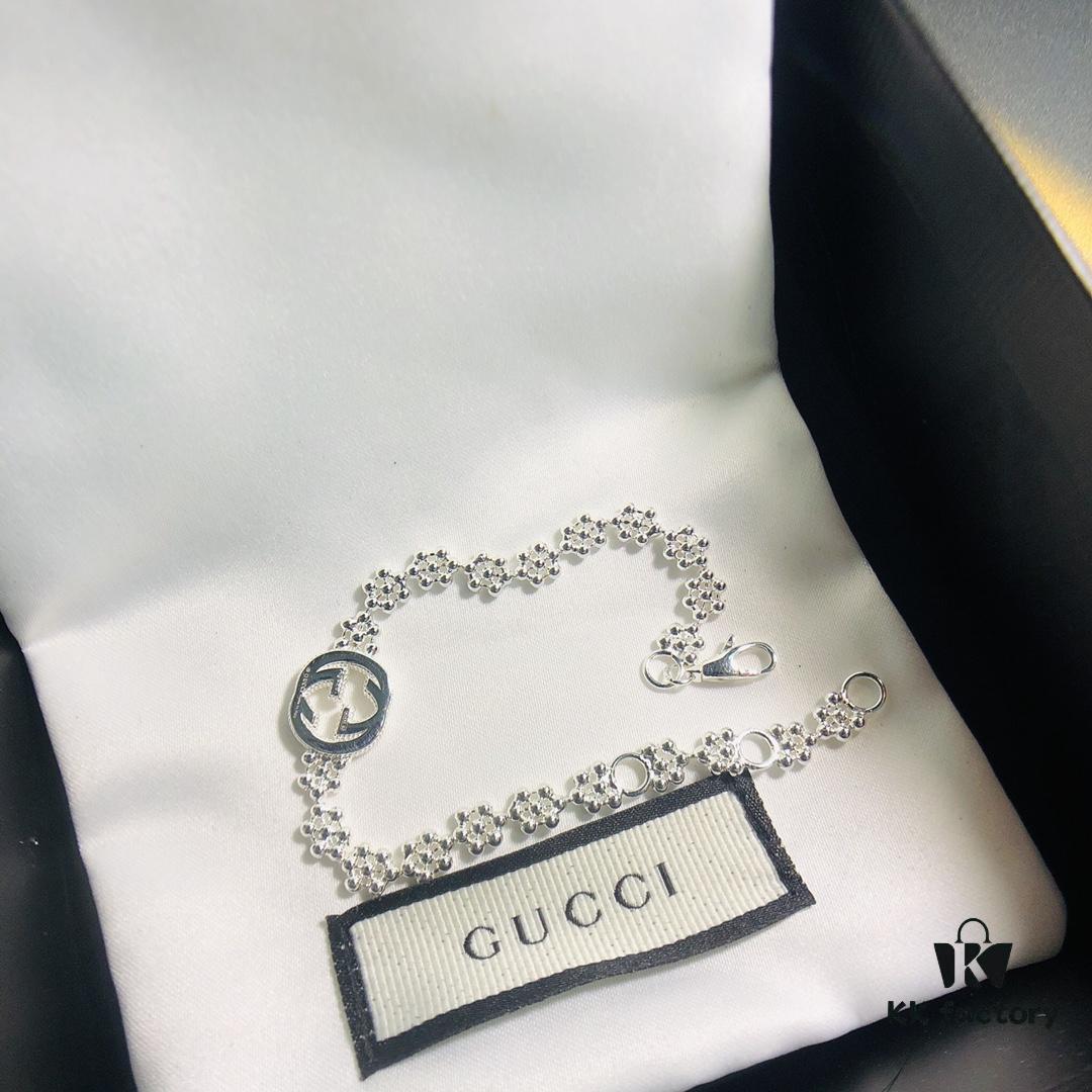 Gucci Bracelet 📷 Authentic Real Photo, 1:1 Replica with Stickers, Tags 🏷️ and Receipt 🧾 Complete Set ❤️