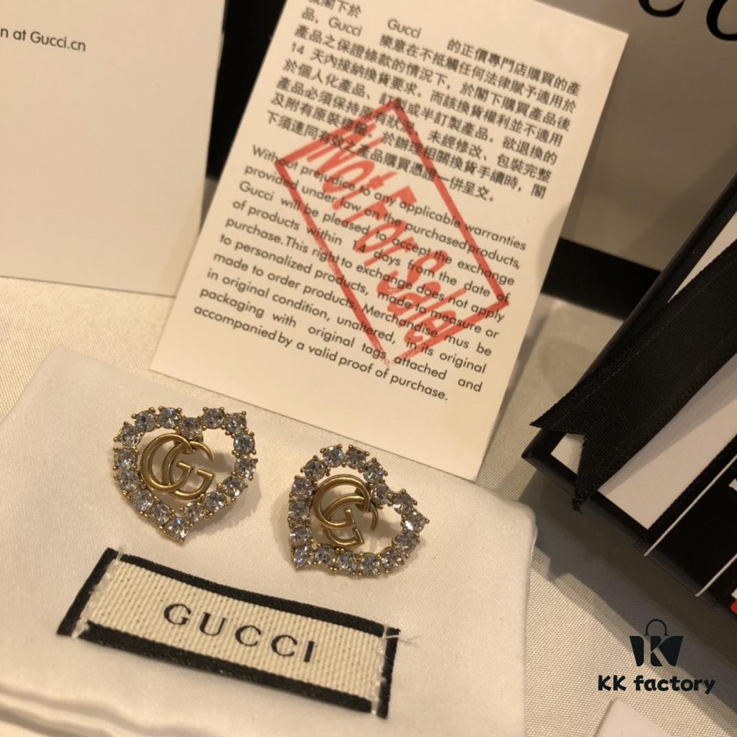 GUCCI Diamond-Circled Double G Stud Earrings