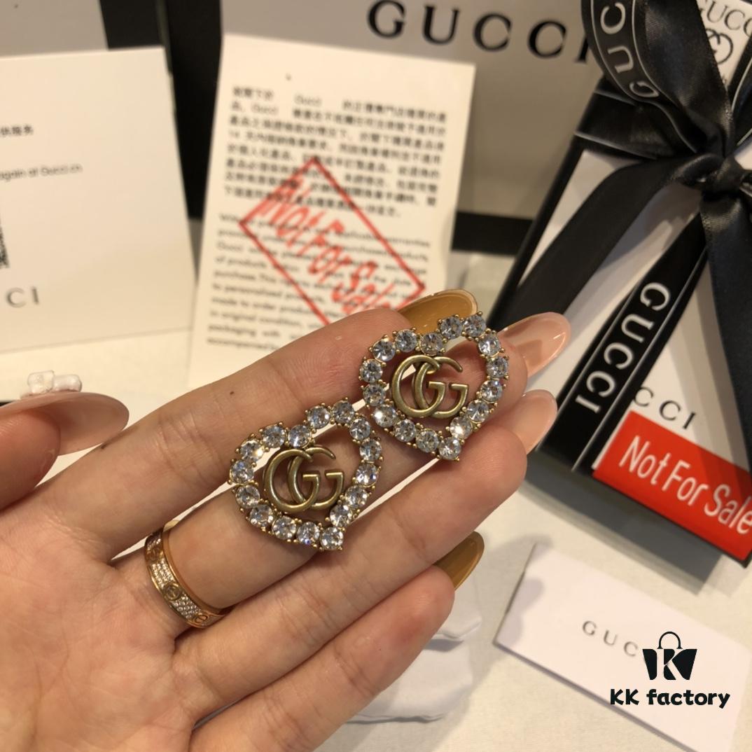 GUCCI Diamond-Circled Double G Stud Earrings