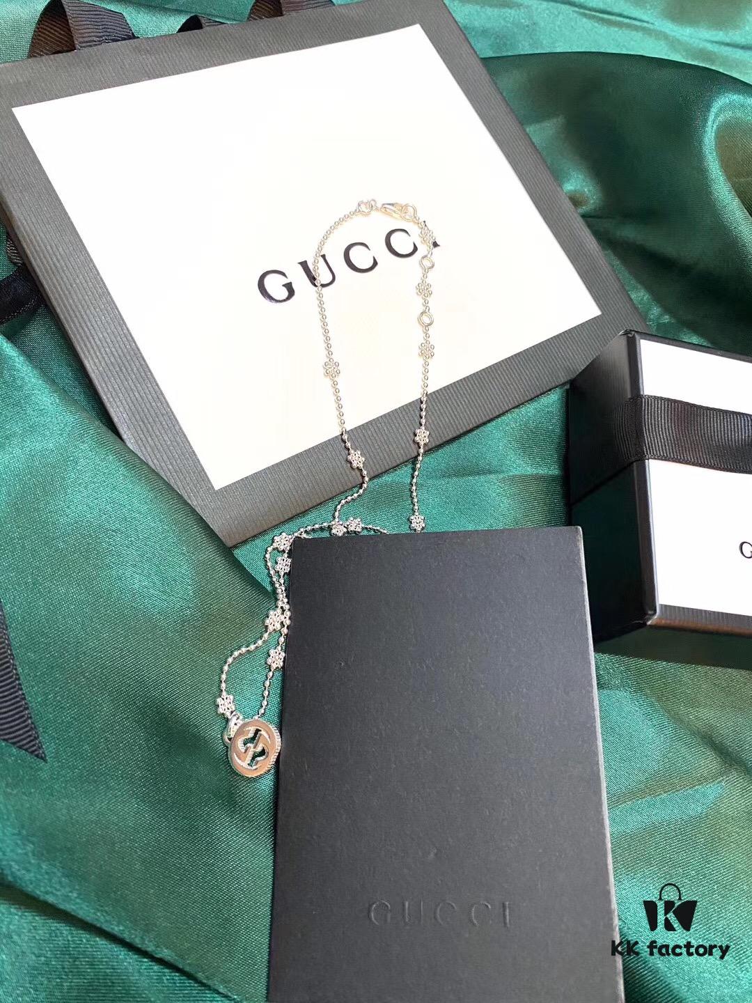 Authentic Replica (Matching Quality) New Arrival Gucci Cactus Silver Chain Necklace with Interlocking G Pendant