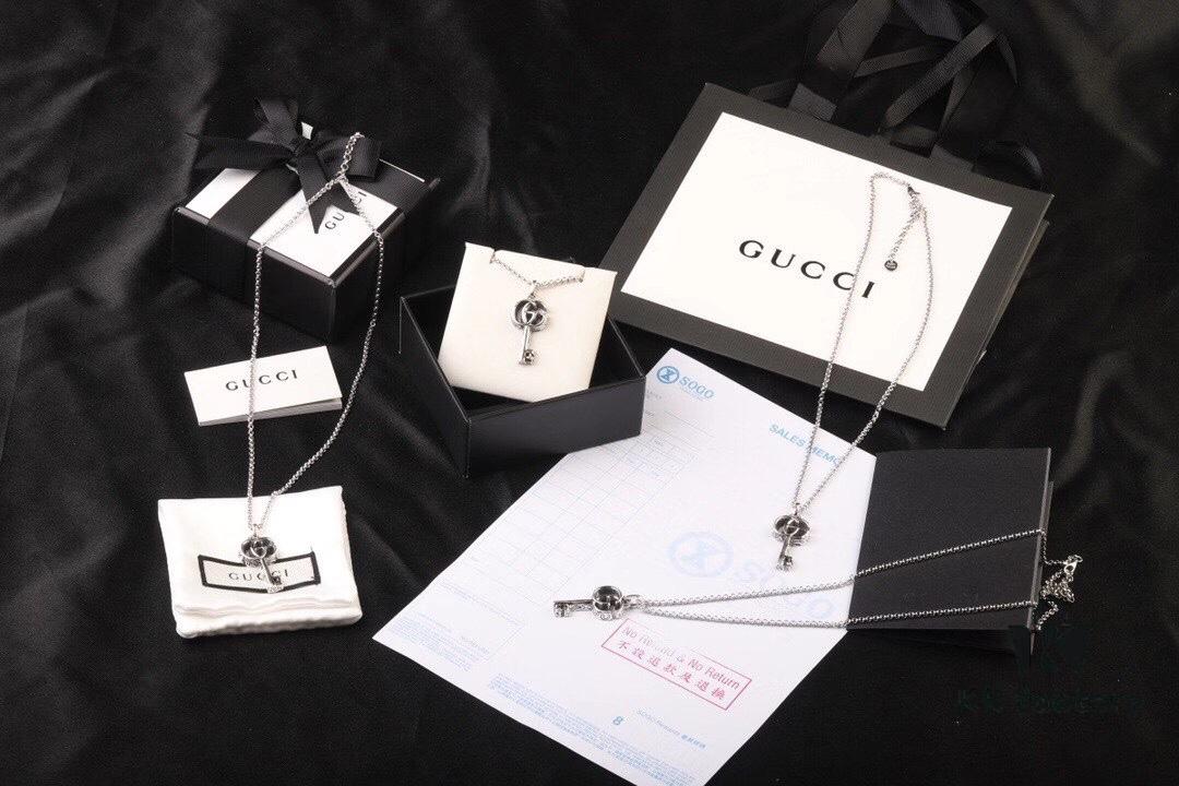 New Arrival Gucci Sterling Silver Key Necklace