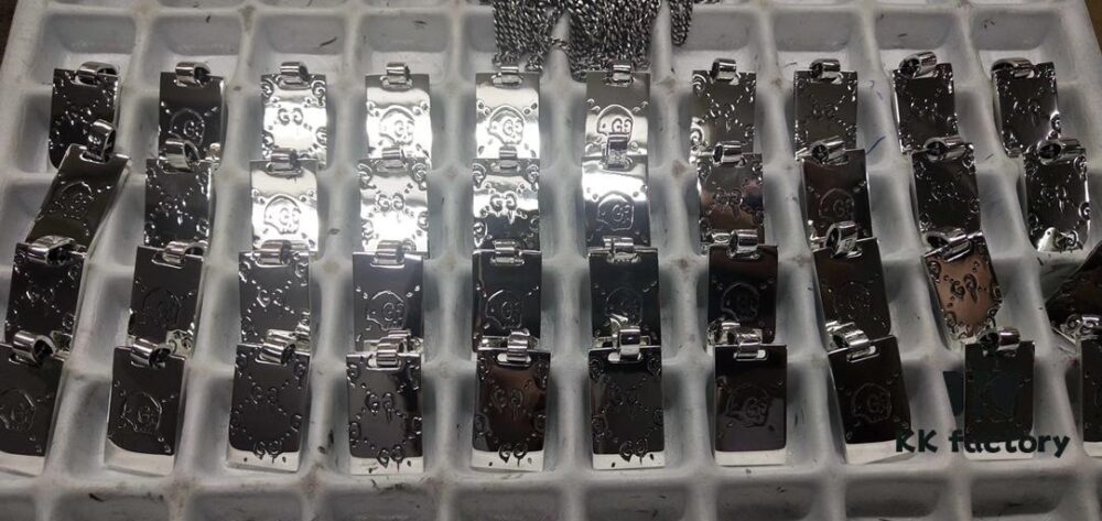 Gucci Replica Version, Feel Free to Compare