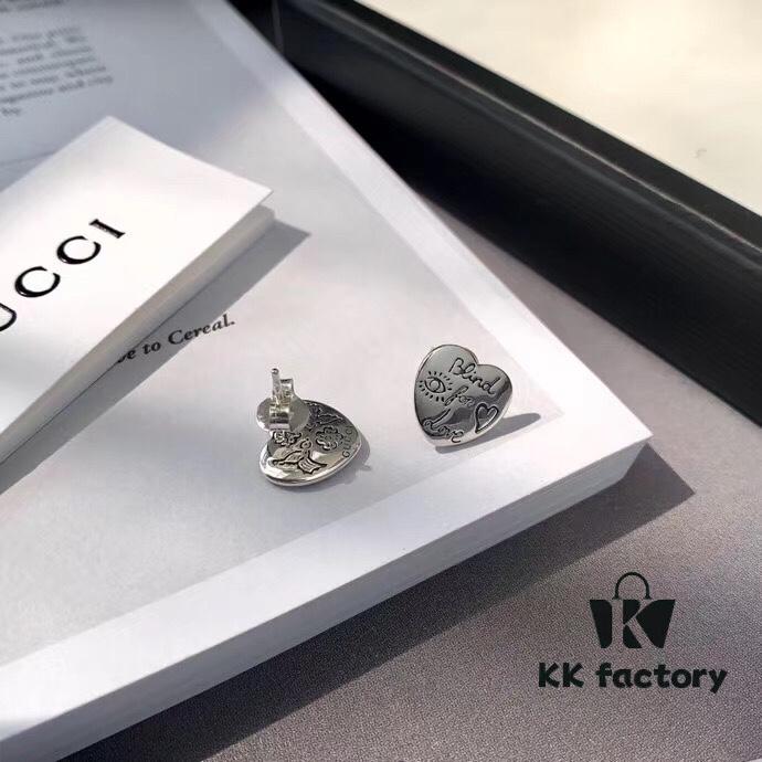 Exclusive Launch! Now Available! Authentic Custom Gucci Blind For Love Pure Silver Earrings, Heart-shaped Silver Studs Engraved with Iconic Gucci Motifs Including Eyes, Hearts, and the Phrase 'Blind For Love', Unisex Design Perfect for Couples, Comes with Full Packaging, Ideal as a Gift or for Personal Use!