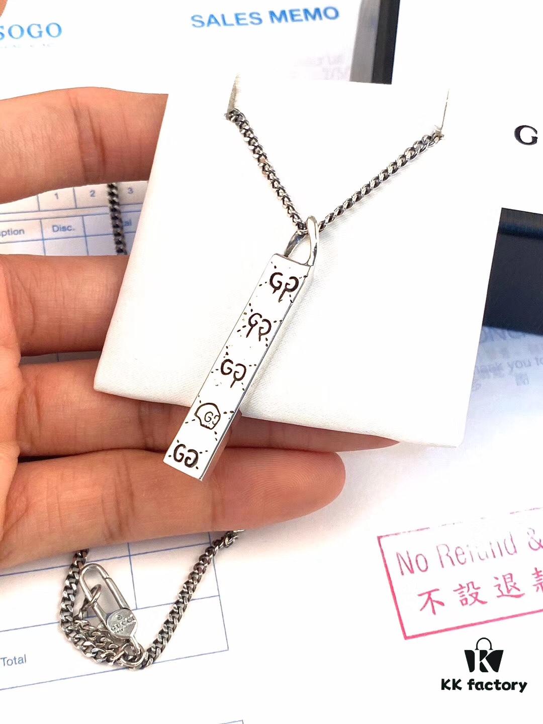 Authentic Replica (Matching Version) Gucci Series Necklace 🔺 (Gucci-GHOST) Series Accessory to Awaken Vivid Sensibility. Simple, Fashionable, Independent and Unconventional – Playful Ghost Necklace 👻, Fresh and Delicate 🥰