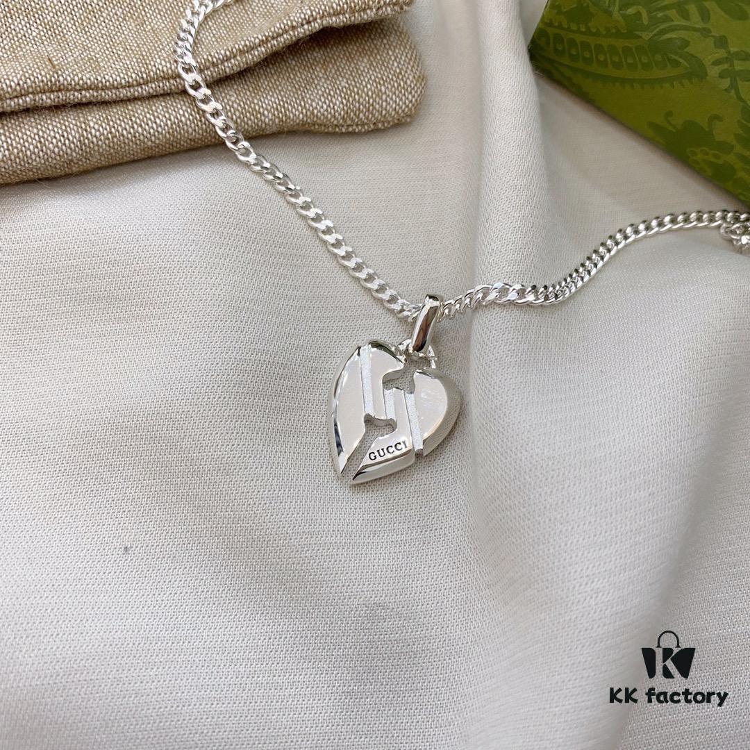 Gucci Gucci 925 Sterling Silver Heart Pendant Necklace