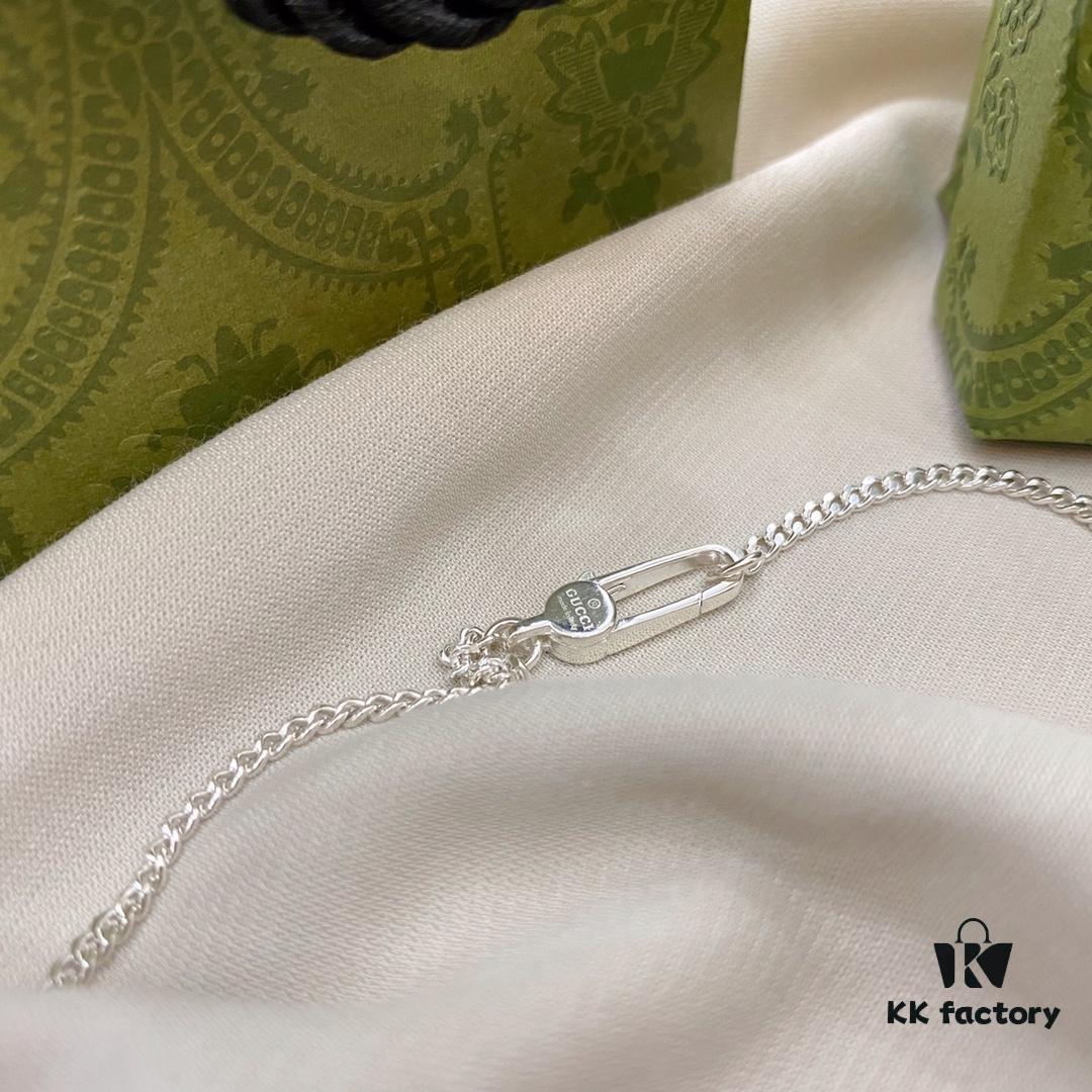 Gucci Gucci 925 Sterling Silver Heart Pendant Necklace