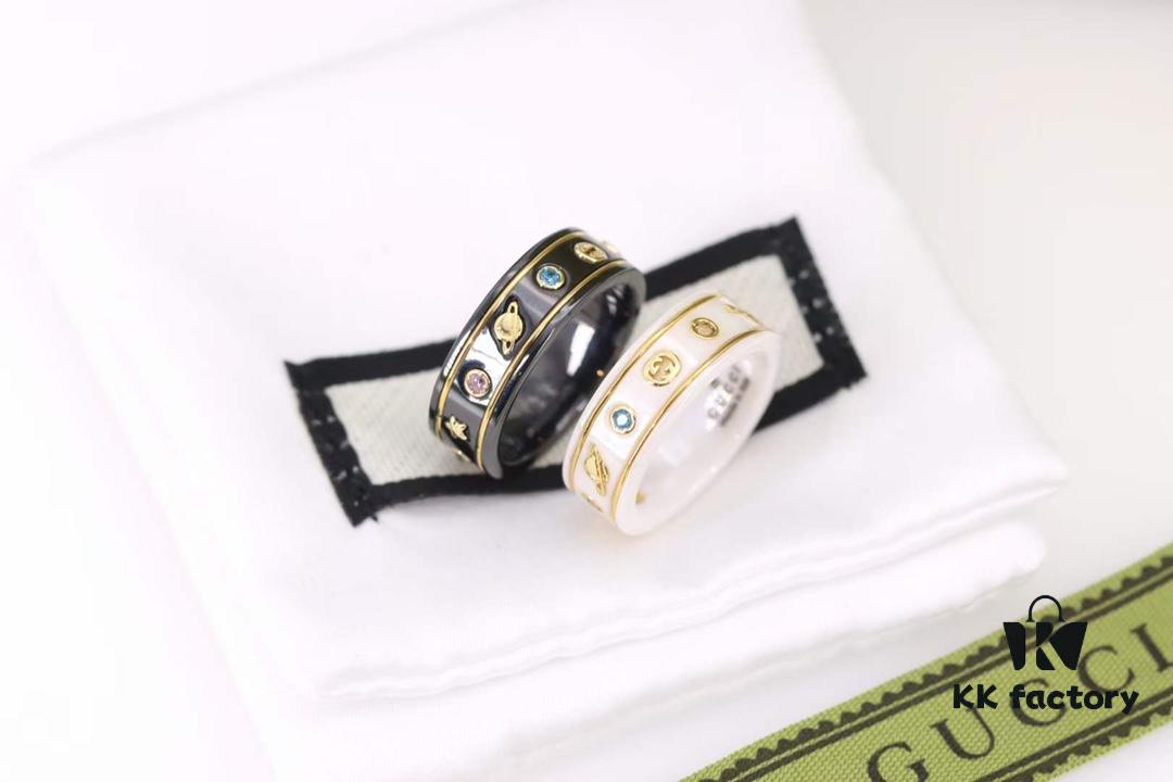 Gucci Icon Series Bee Black Ceramic Couple Ring
