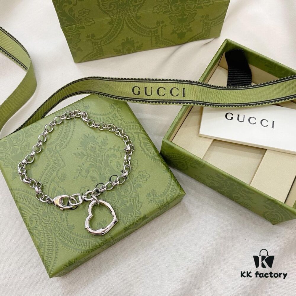 Gucci Gucci 925 Sterling Silver Heart Bracelet