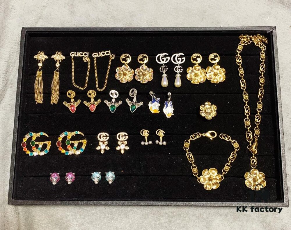 Gucci ❤ Styles Continuously Updated