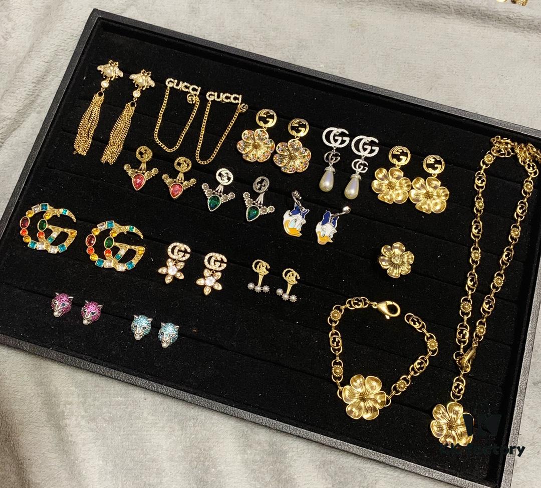 Gucci ❤ Styles Continuously Updated