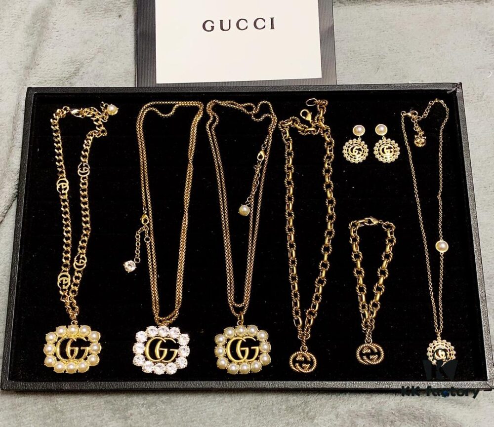 Gucci ❤ Styles Continuously Updated