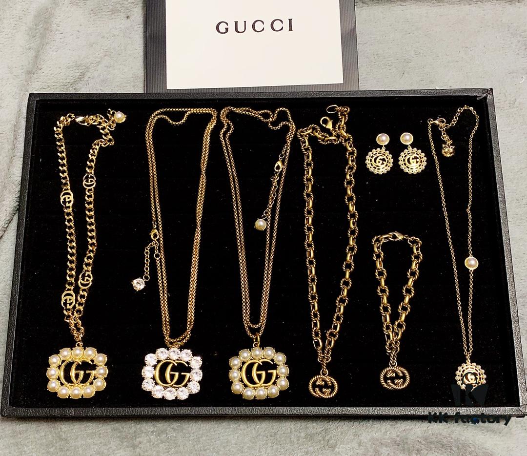 Gucci ❤ Styles Continuously Updated